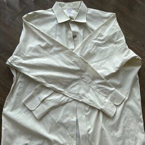 Brooks Brothers Non Iron Dress Shirt 17.5 37 White Button Up Classic Fit
